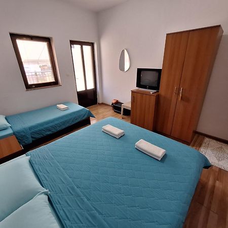 Studio Apartments Oleg โอครีด ภายนอก รูปภาพ