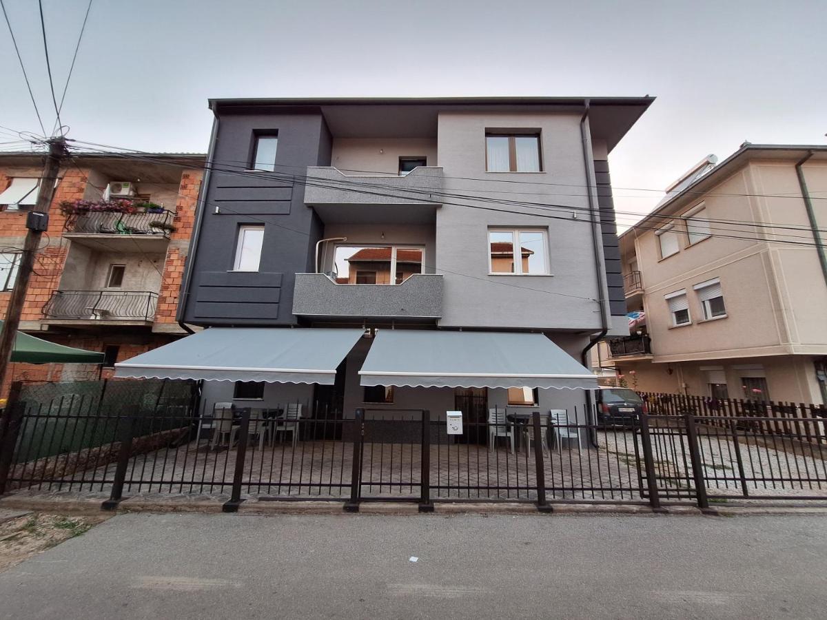 Studio Apartments Oleg โอครีด ภายนอก รูปภาพ