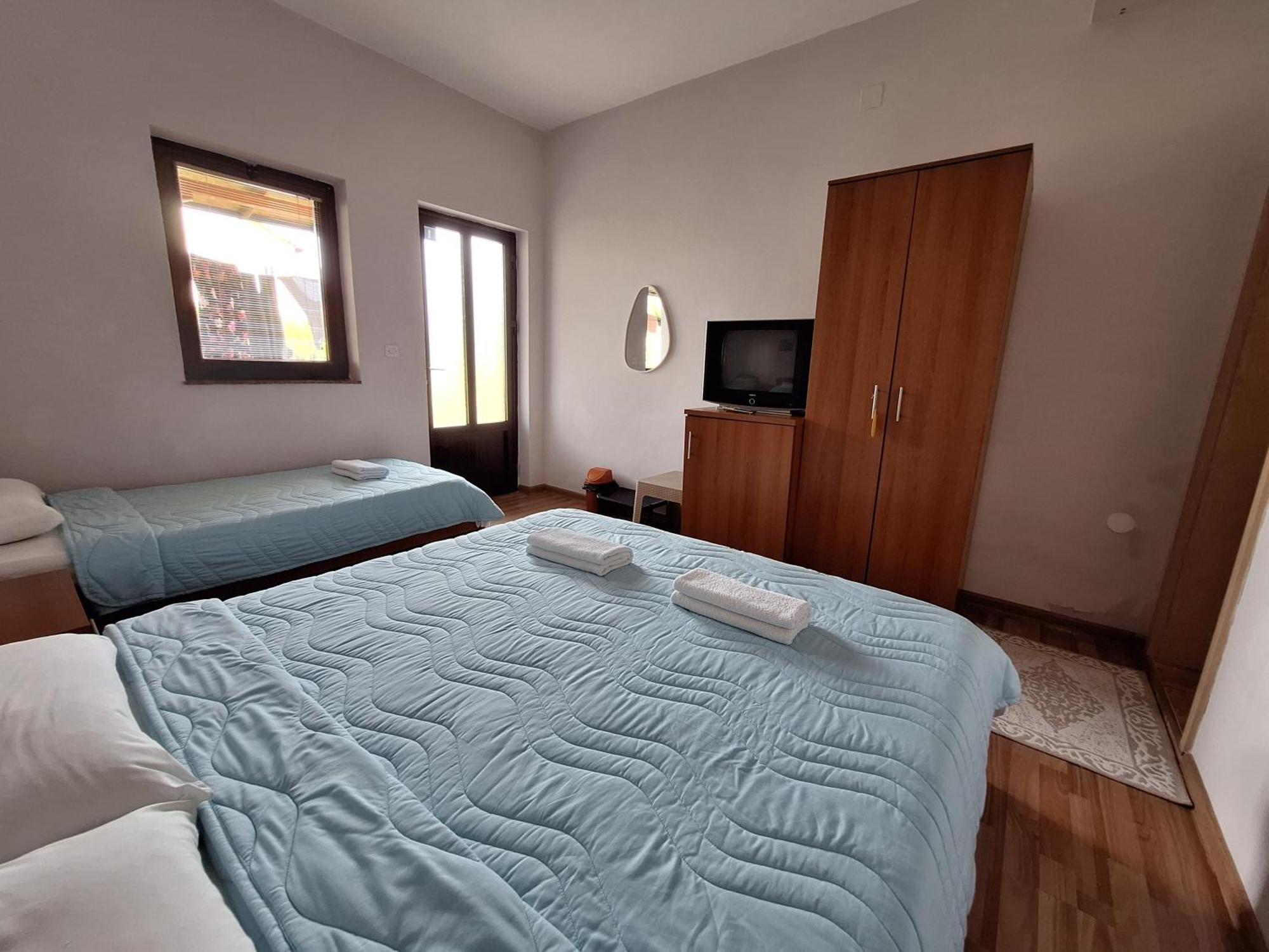 Studio Apartments Oleg โอครีด ภายนอก รูปภาพ