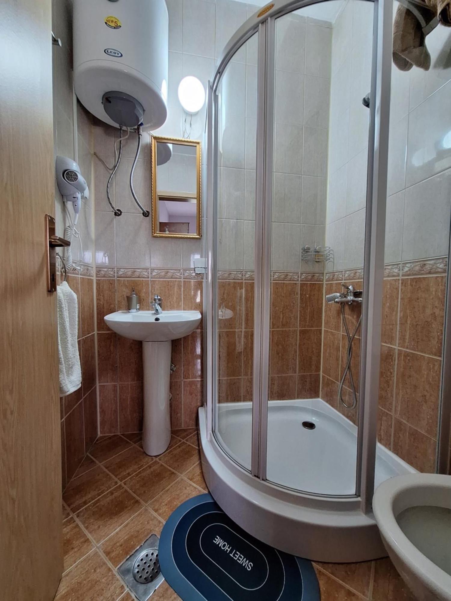 Studio Apartments Oleg โอครีด ภายนอก รูปภาพ